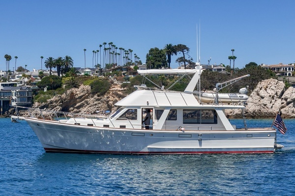 Offshore Yachts Sedan Yacht For Sale