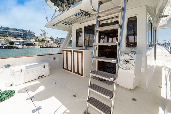 Offshore Yachts Sedan Yacht For Sale