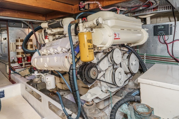 Offshore Yachts Sedan Yacht For Sale