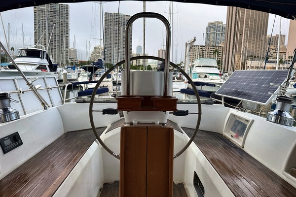 48ft Tayana Yacht For Sale