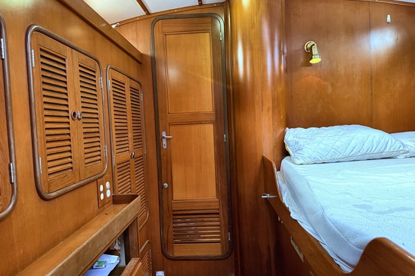 48ft Tayana Yacht For Sale