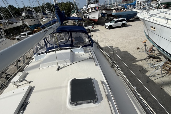 PANACEA 42ft Pearson Yacht For Sale