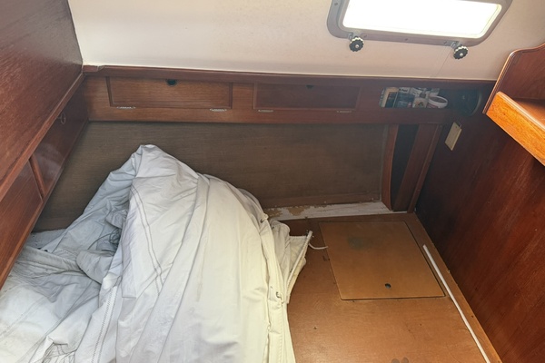 PANACEA 42ft Pearson Yacht For Sale