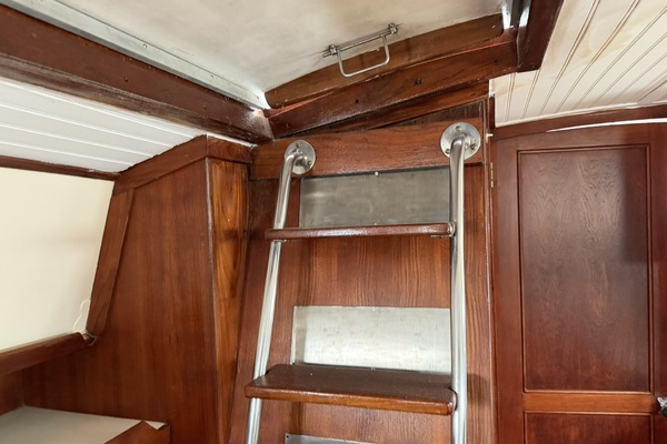 PANACEA 42ft Pearson Yacht For Sale