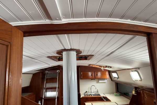 PANACEA 42ft Pearson Yacht For Sale