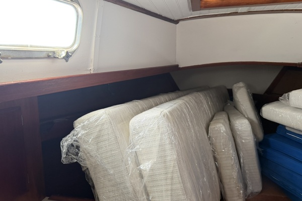 PANACEA 42ft Pearson Yacht For Sale