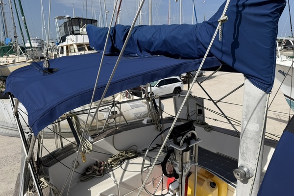 PANACEA 42ft Pearson Yacht For Sale