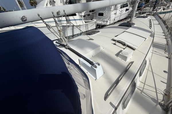 PANACEA 42ft Pearson Yacht For Sale