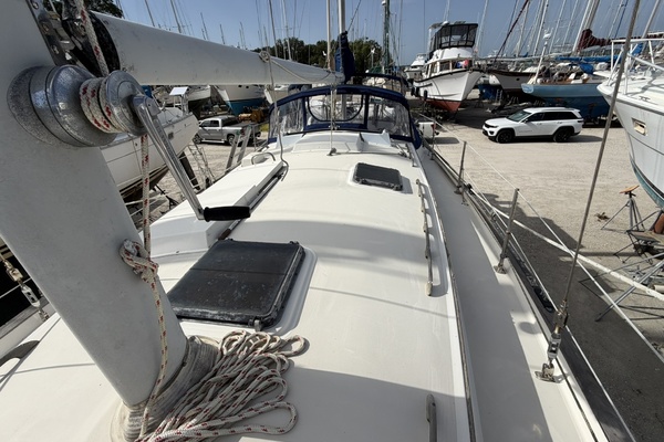 PANACEA 42ft Pearson Yacht For Sale