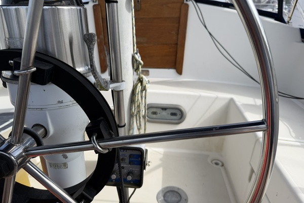 PANACEA 42ft Pearson Yacht For Sale
