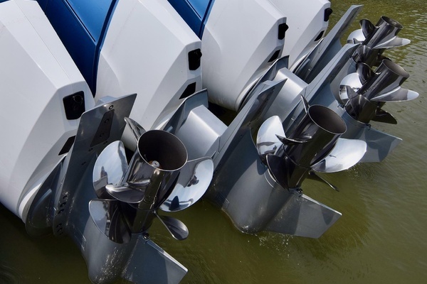 Formula 500 Super Sport Crossover Yacht For Sale