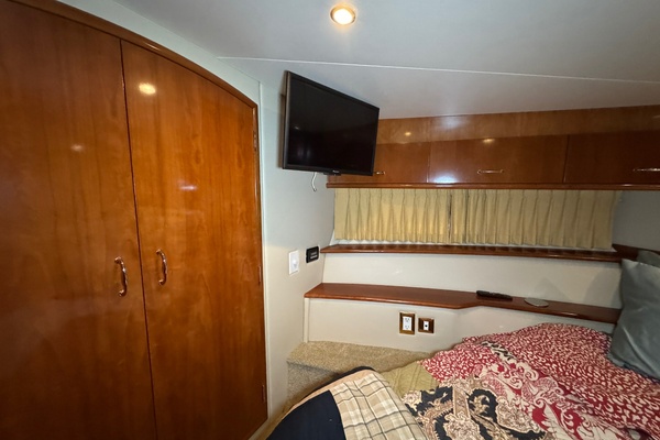 MO HEINE 46ft Carver Yacht For Sale