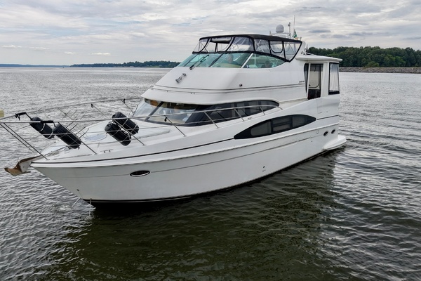 MO HEINE 46ft Carver Yacht For Sale