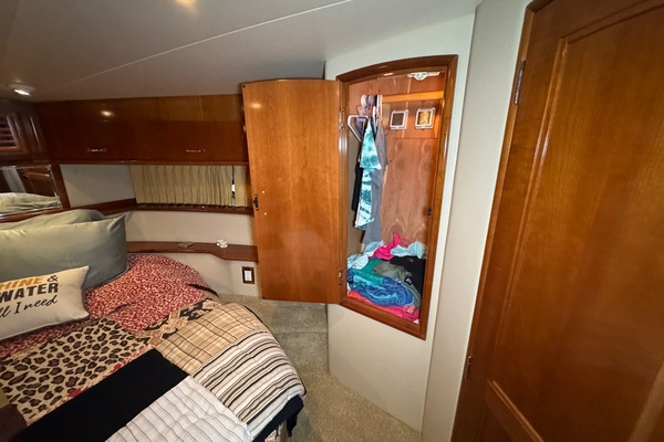 MO HEINE 46ft Carver Yacht For Sale