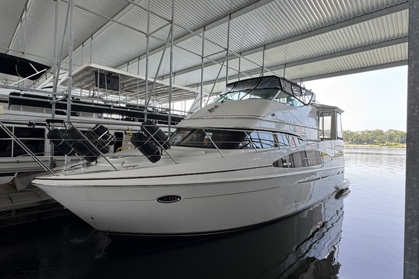 MO HEINE 46ft Carver Yacht For Sale