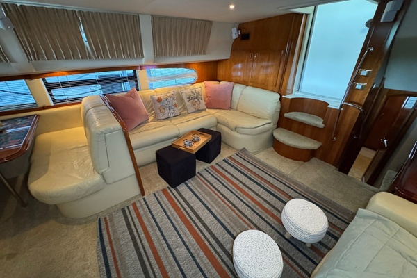 MO HEINE 46ft Carver Yacht For Sale