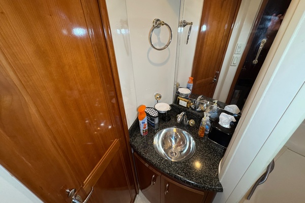 MO HEINE 46ft Carver Yacht For Sale