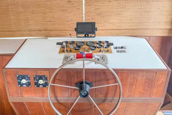 50ft Gibson Yacht For Sale
