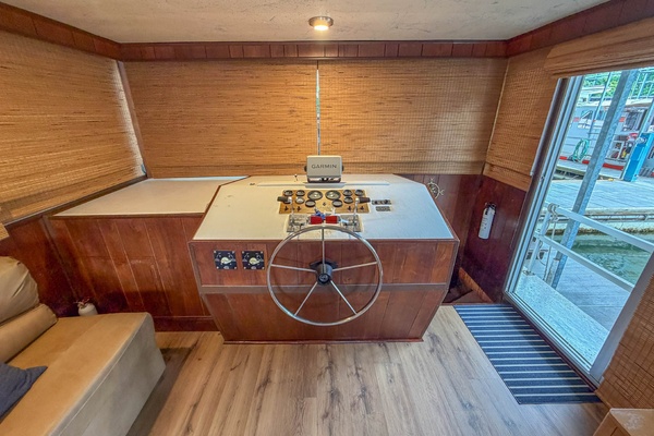 50ft Gibson Yacht For Sale