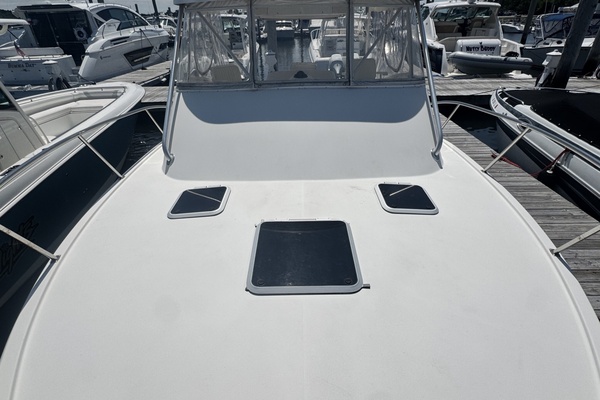 30ft Pursuit Yacht For Sale