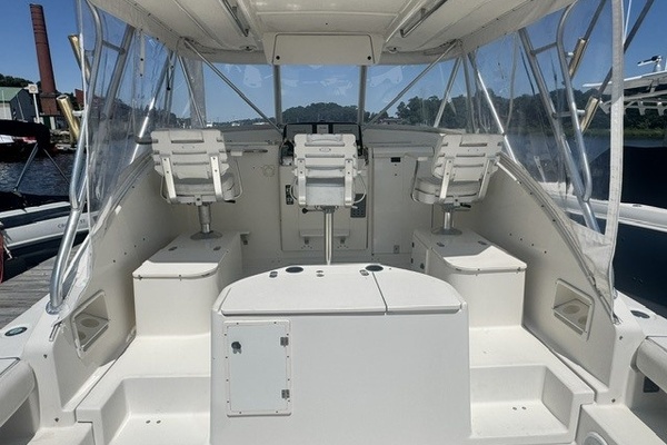 30ft Pursuit Yacht For Sale