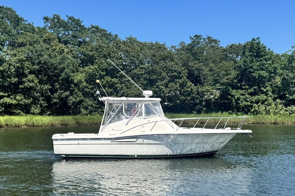 30ft Pursuit Yacht For Sale