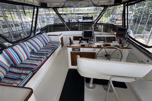 Delta Bliues 48ft Jefferson Yacht For Sale