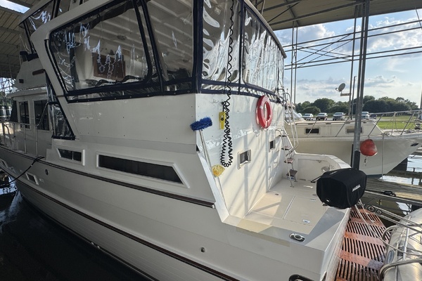 Delta Bliues 48ft Jefferson Yacht For Sale