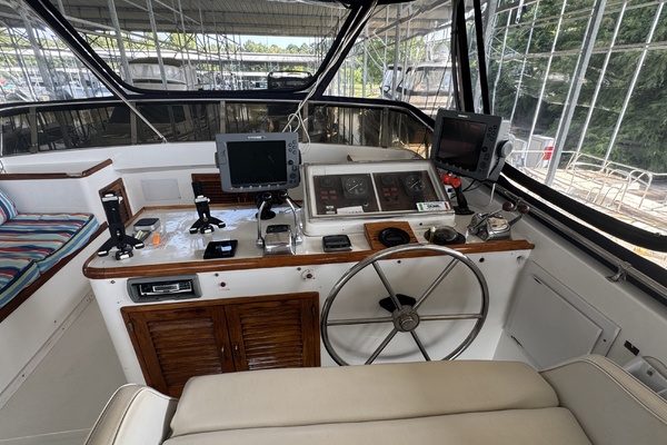Delta Bliues 48ft Jefferson Yacht For Sale