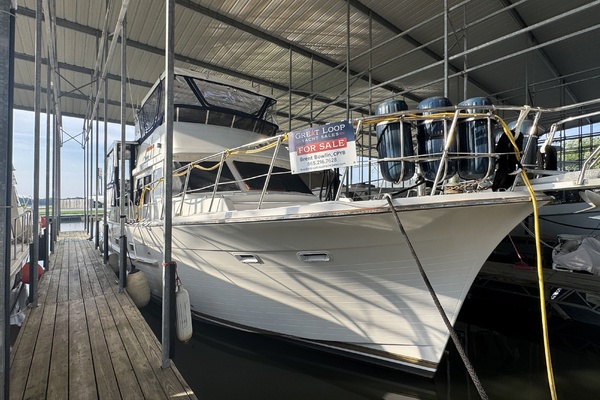 Delta Bliues 48ft Jefferson Yacht For Sale