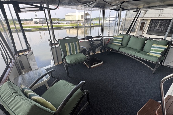Delta Bliues 48ft Jefferson Yacht For Sale