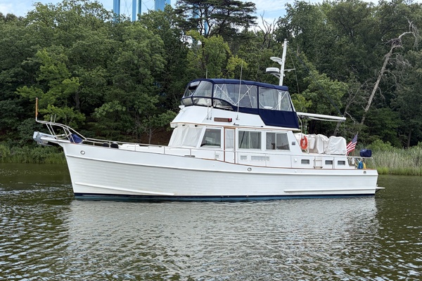 The 4th Quarter 46ft Grand Banks Yacht For Sale