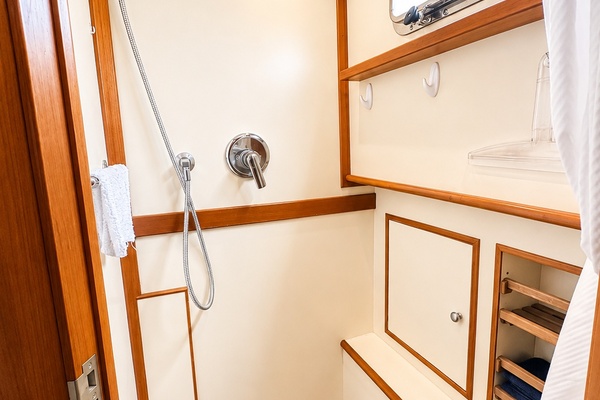 The 4th Quarter 46ft Grand Banks Yacht For Sale