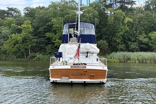 2004 Grand Banks 46