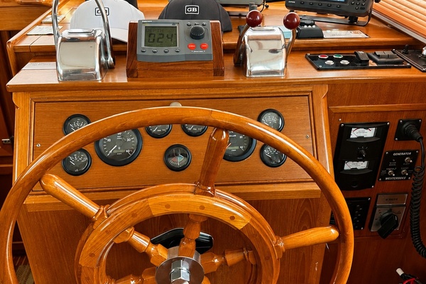 The 4th Quarter 46ft Grand Banks Yacht For Sale