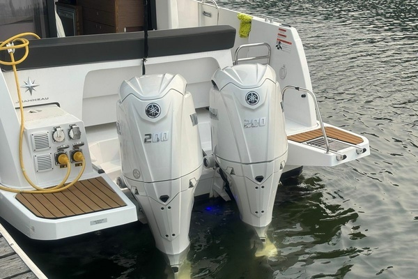30ft Jeanneau Yacht For Sale
