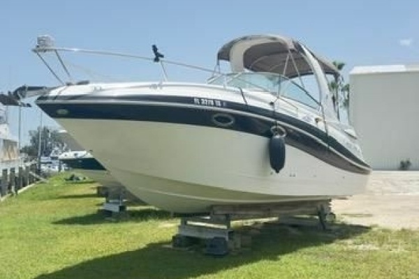 28ft Four Winns Yacht For Sale