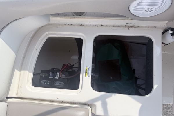 22ft Sea Ray Yacht For Sale