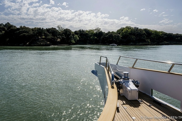 Ellee 72ft Neel Yacht For Sale