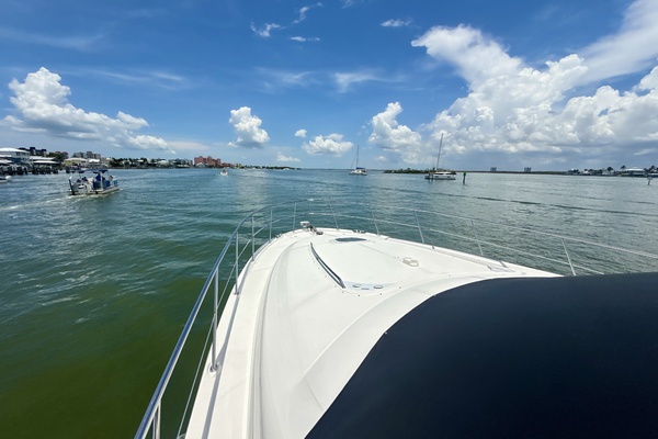 58ft Sea Ray Yacht For Sale