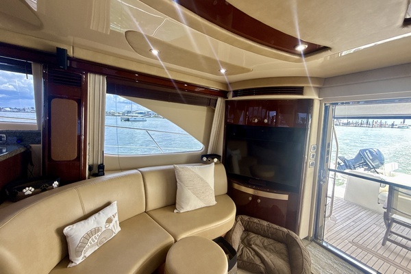 58ft Sea Ray Yacht For Sale