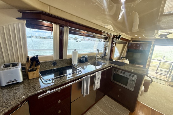 58ft Sea Ray Yacht For Sale