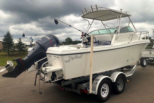 23ft Edgewater Yacht For Sale