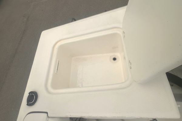 23ft Edgewater Yacht For Sale