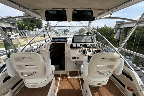 Reel Doctor 32ft Grady White Yacht For Sale