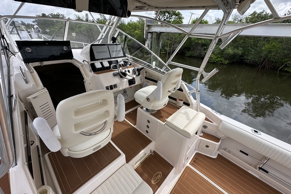 Reel Doctor 32ft Grady White Yacht For Sale