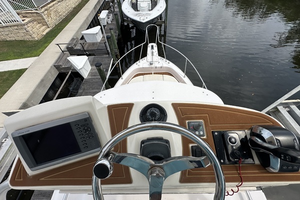 Reel Doctor 32ft Grady White Yacht For Sale