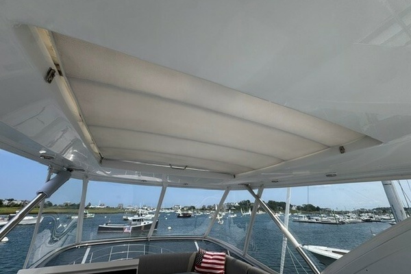 Lady Lau 50ft Azimut Yacht For Sale