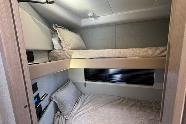 2023 Azimut 50