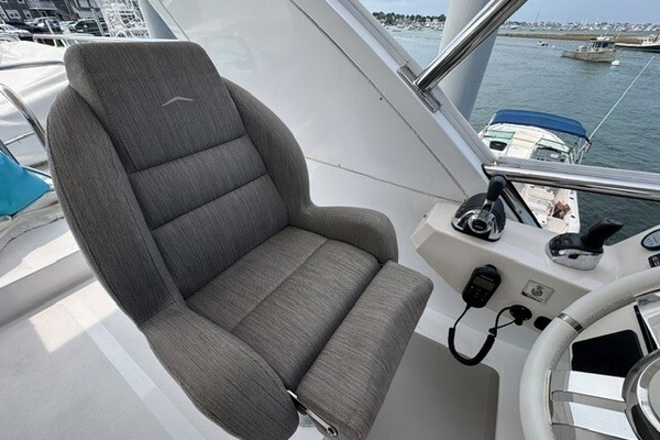 Lady Lau 50ft Azimut Yacht For Sale